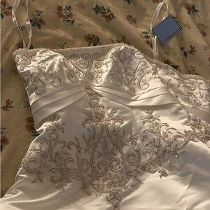 David's Bridal Ivory Wedding Dress with Silver Embroidery